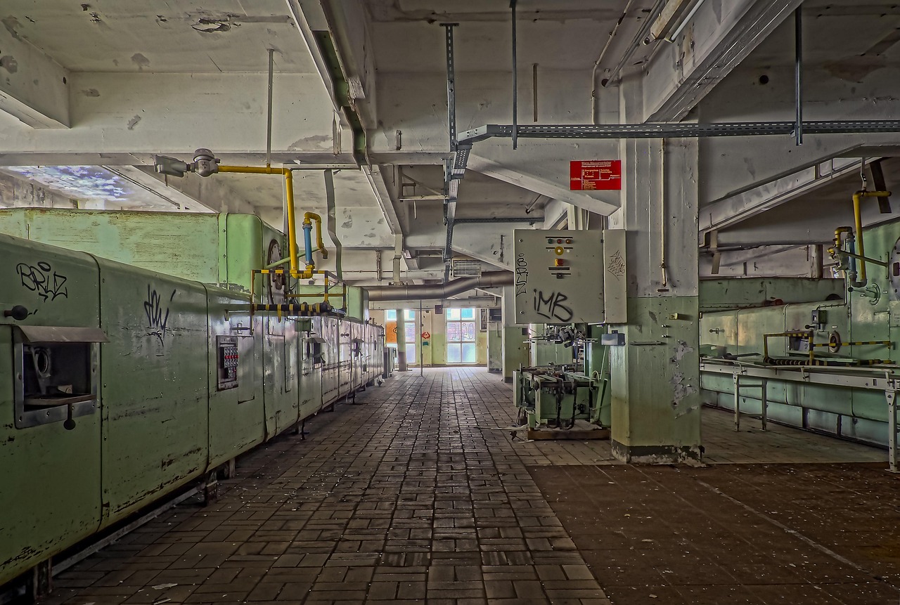 辽宁考生多少分能上湖南工业职业技术学院？2025最低300分