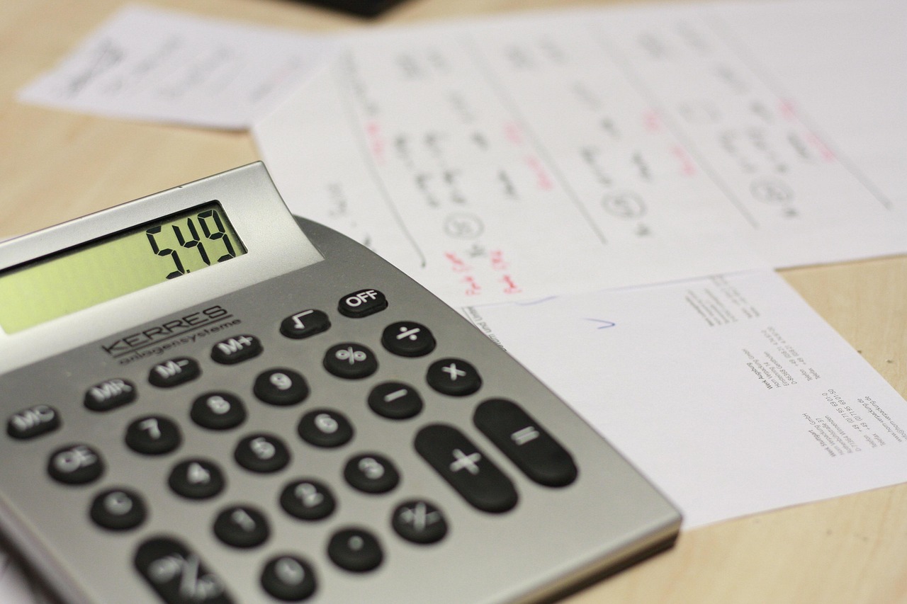 河南机电职业学院一年学费多少钱及各专业的收费标准(2025参考）