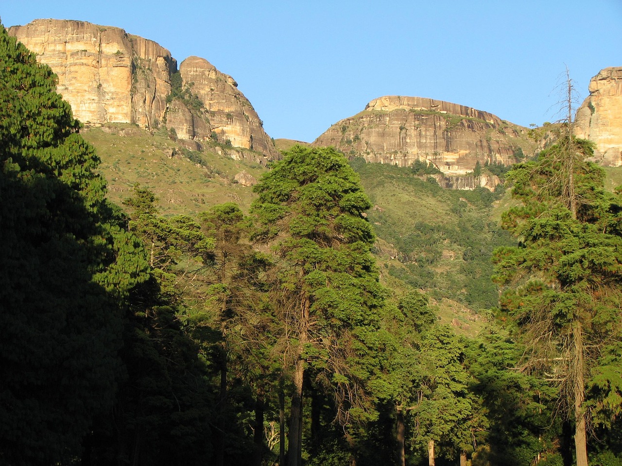 桂林山水跟团旅游价格，桂林山水旅游团报价
